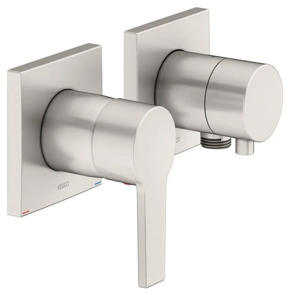 Wandmontierte Mischbatterie von Keuco mit zwei Auslauföffnungen und einem schlanken Hebel, gefertigt aus gebürstetem Nickel.